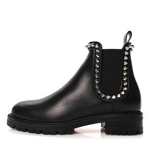 NWT Christian Louboutin Capahutta Chelsea Boots Black Calf Leather Silver Spikes